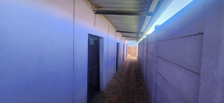 3 Bedroom Property for Sale in Albertinia Western Cape